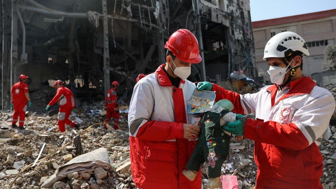 Observations from Inside the War